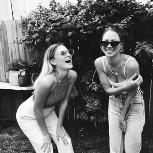 Meet your Posher, Bobbie